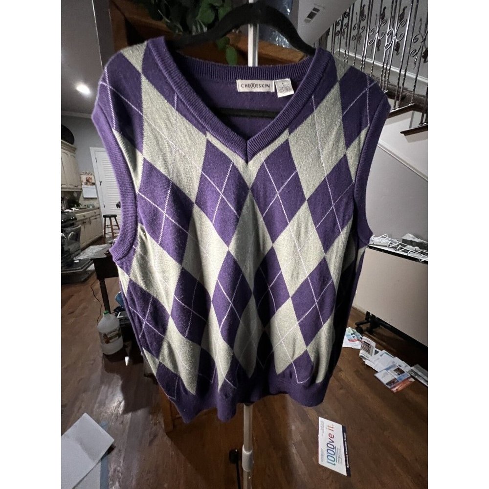 CHERESKIN Patterned  VTG Vest Purple/Grey Argyle Knit V-Neck Sleeveless Mens L